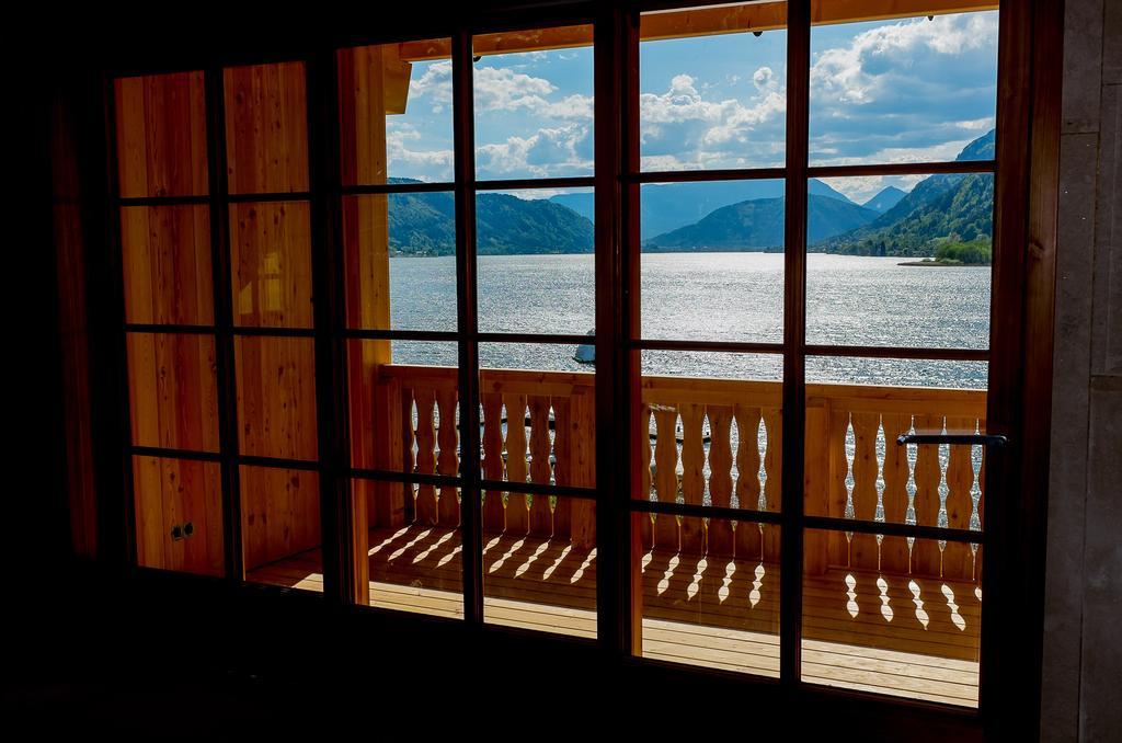 Hotel Stiftsschmiede Ossiach Pokoj fotografie